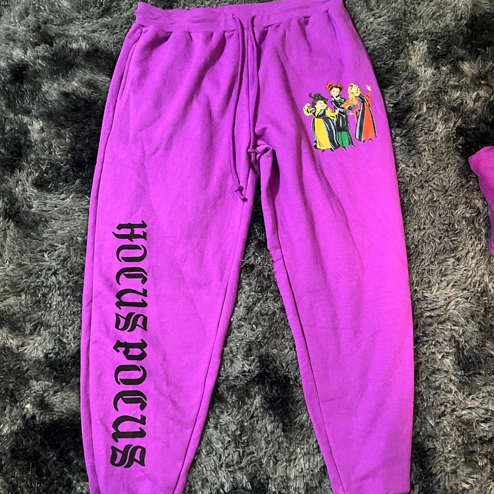 Disney Hocus Pocus Juniors Printed Sweat‎ Pants Size XL